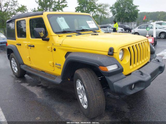  Salvage Jeep Wrangler