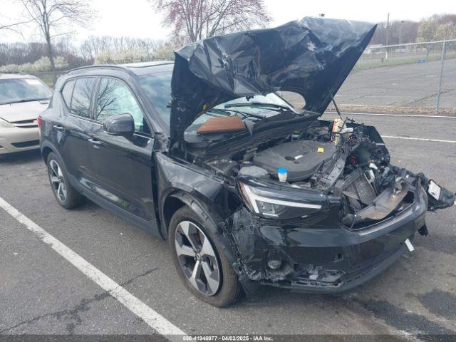  Salvage Volvo XC40