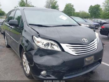  Salvage Toyota Sienna