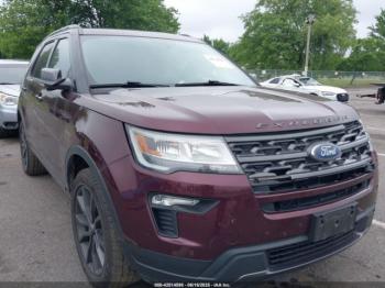  Salvage Ford Explorer