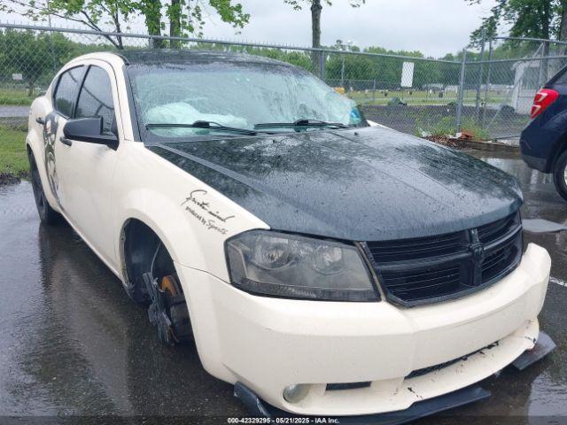 Salvage Dodge Avenger