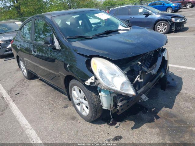  Salvage Nissan Versa