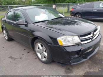  Salvage Dodge Avenger