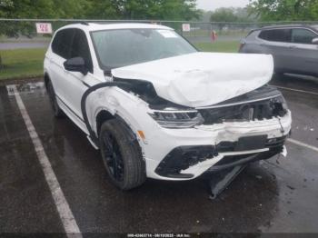  Salvage Volkswagen Tiguan