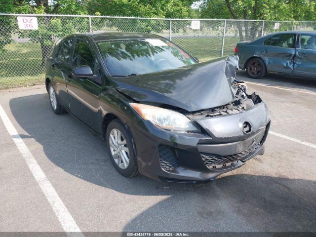  Salvage Mazda Mazda3