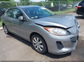  Salvage Mazda Mazda3
