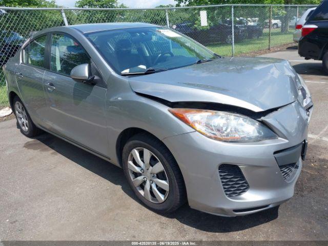  Salvage Mazda Mazda3