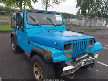  Salvage Jeep Wrangler