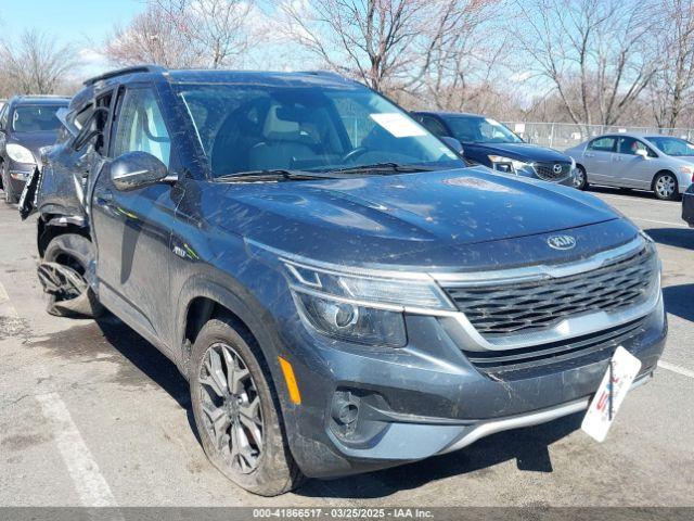  Salvage Kia Seltos