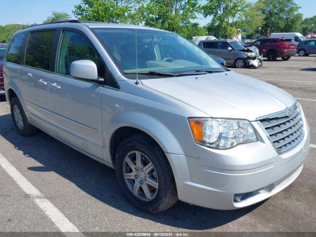  Salvage Chrysler Town & Country
