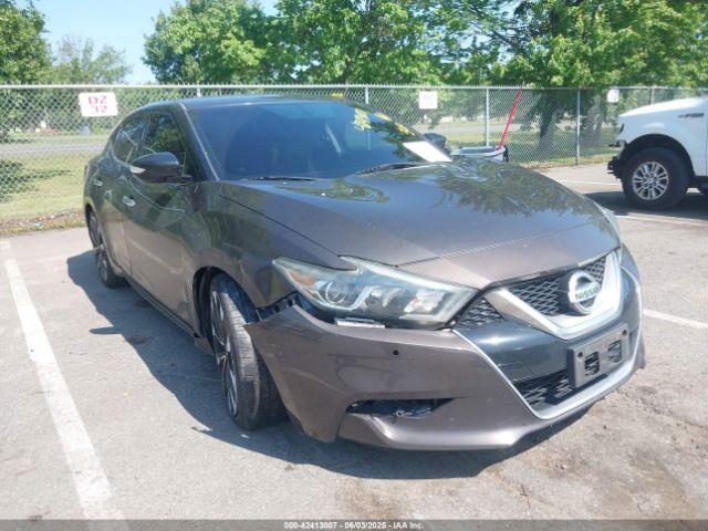  Salvage Nissan Maxima