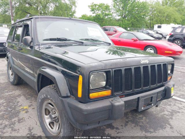  Salvage Jeep Cherokee