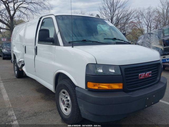  Salvage GMC Savana
