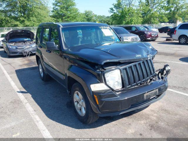  Salvage Jeep Liberty