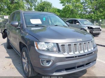  Salvage Jeep Compass