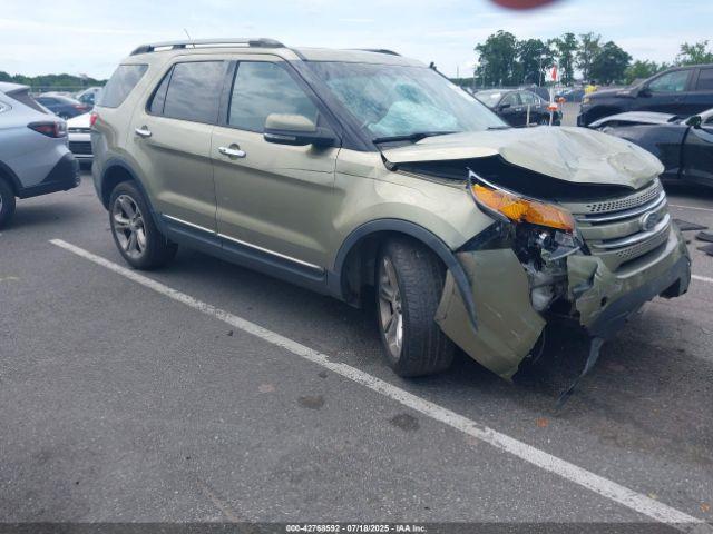  Salvage Ford Explorer
