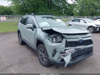  Salvage Toyota RAV4