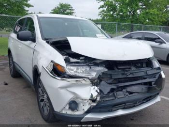  Salvage Mitsubishi Outlander