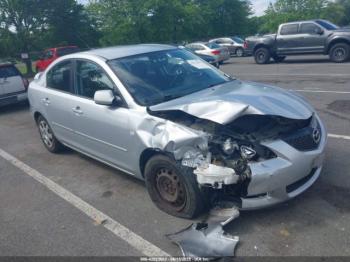  Salvage Mazda Mazda3