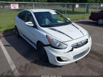  Salvage Hyundai ACCENT