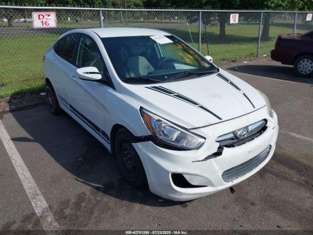  Salvage Hyundai ACCENT
