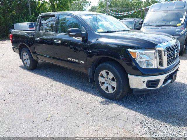  Salvage Nissan Titan