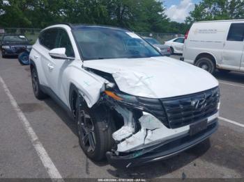  Salvage Hyundai TUCSON