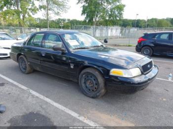  Salvage Ford Crown Victoria