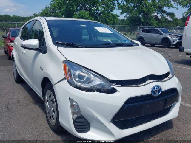  Salvage Toyota Prius c