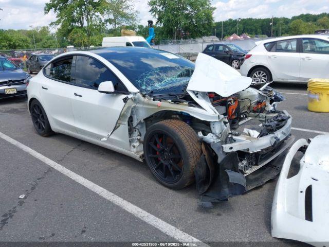  Salvage Tesla Model 3