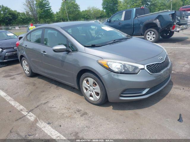  Salvage Kia Forte