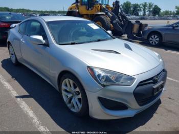  Salvage Hyundai Genesis