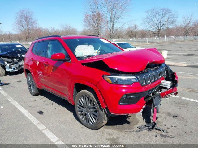  Salvage Jeep Compass