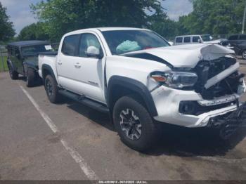  Salvage Toyota Tacoma