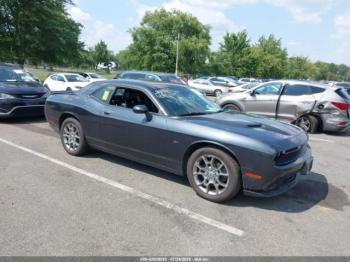  Salvage Dodge Challenger