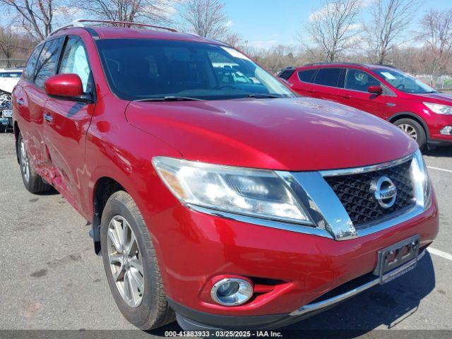  Salvage Nissan Pathfinder