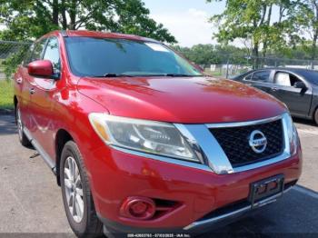  Salvage Nissan Pathfinder