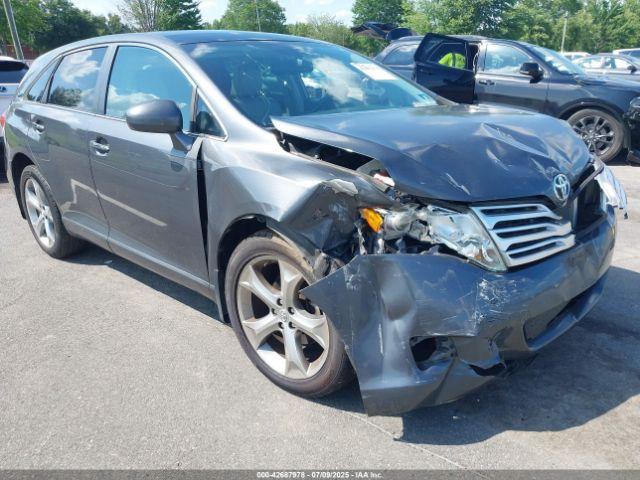  Salvage Toyota Venza