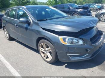  Salvage Volvo V60