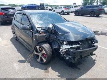  Salvage Volkswagen Golf