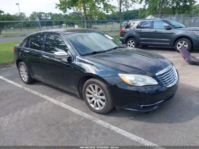  Salvage Chrysler 200