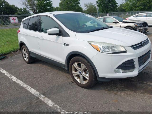  Salvage Ford Escape