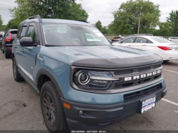  Salvage Ford Bronco
