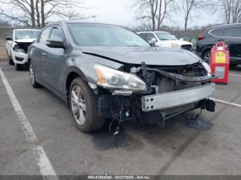  Salvage Nissan Altima