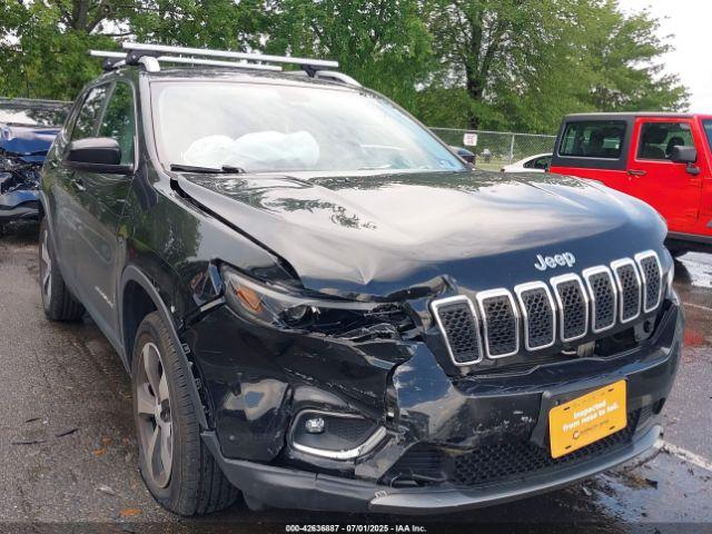  Salvage Jeep Cherokee