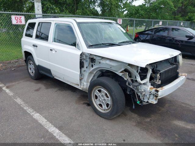  Salvage Jeep Patriot