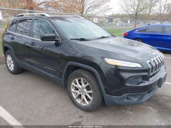  Salvage Jeep Cherokee