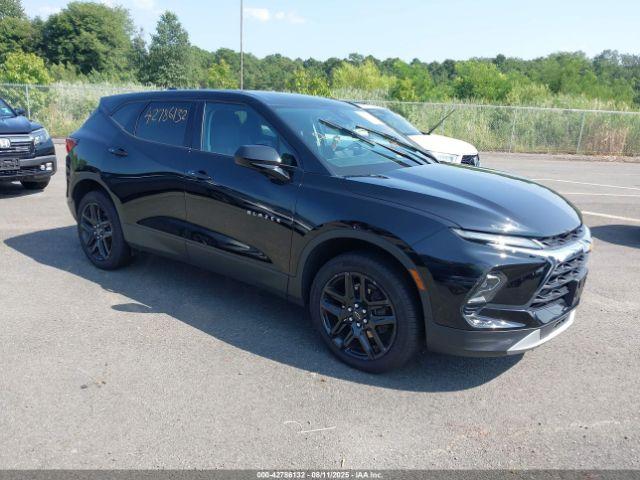  Salvage Chevrolet Blazer