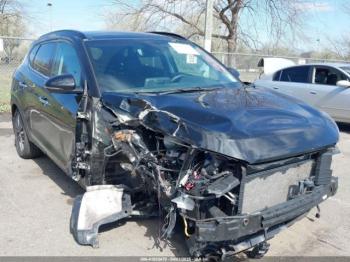  Salvage Hyundai TUCSON