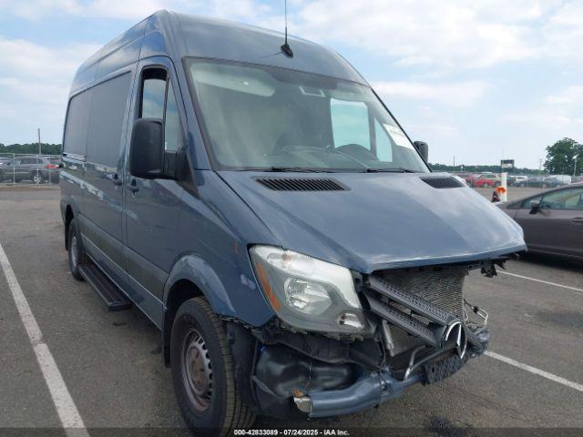  Salvage Mercedes-Benz Sprinter 2500